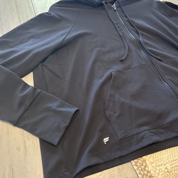 Fabletics Black Oasis Cropped Hoodie Full Zip Sz 1X Athleisure - Picture 2 of 6